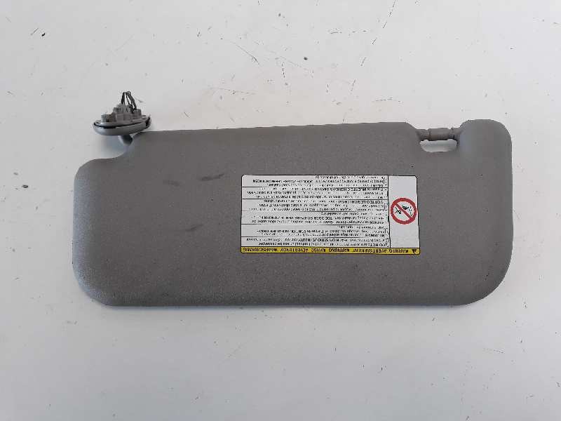 Recambio de parasol derecho para toyota yaris active referencia OEM IAM   