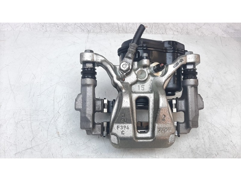 Recambio de pinza de freno trasera derecha para toyota corolla (e21) referencia OEM IAM A006B119B  
