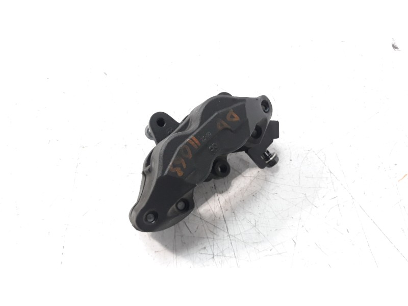 Recambio de pinza de freno delantera derecha para kawasaki z 900 z 900 referencia OEM IAM 430800131DJ  