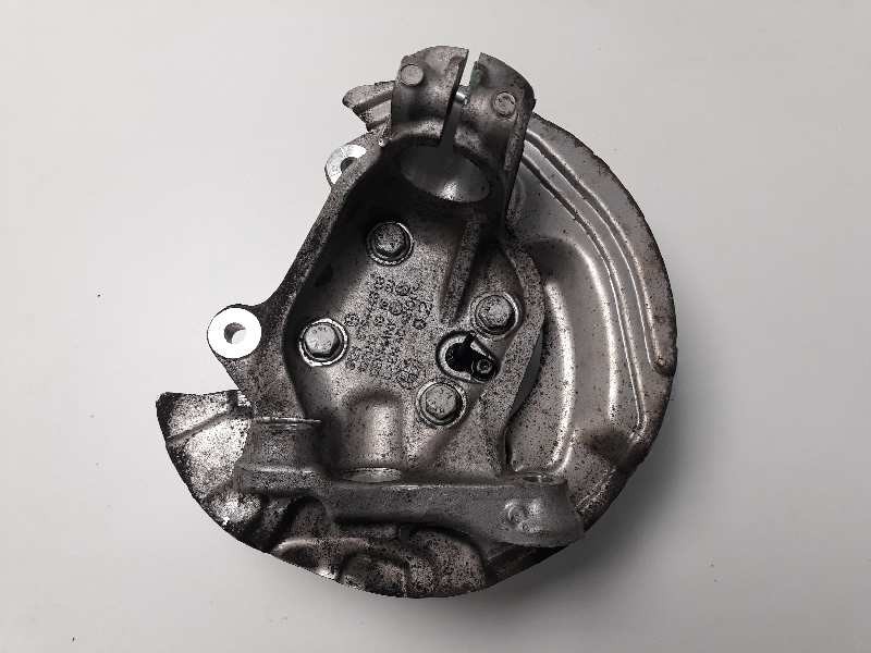 Recambio de mangueta delantera izquierda para bmw serie 1 berlina (e81/e87) 120d referencia OEM IAM   