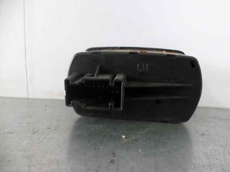 Recambio de mando elevalunas delantero izquierdo para opel corsa d ´´111 years´´ referencia OEM IAM 13258521AA  