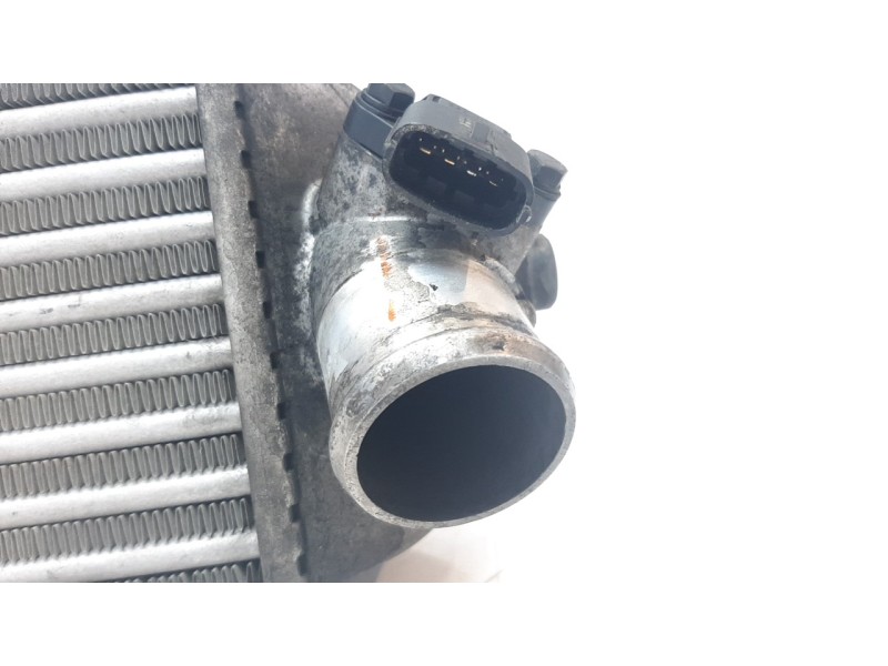 Recambio de intercooler para kia venga 1.6 crdi cat referencia OEM IAM 282712A700 30327 83014700
