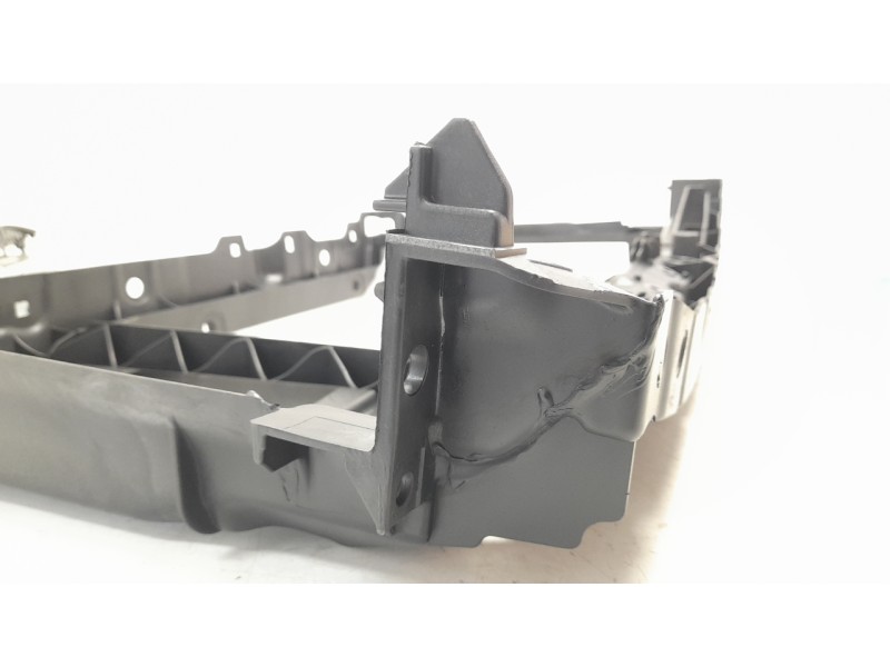 Recambio de panel frontal para peugeot 207 referencia OEM IAM 9801492180 109172770 PG3203220