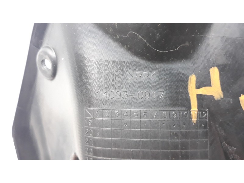 Recambio de moldura para kawasaki z 900 z 900 referencia OEM IAM 140930917  