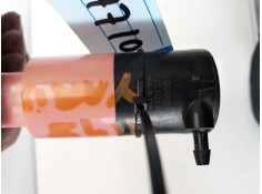 Recambio de bomba limpia para toyota yaris active referencia OEM IAM 388583 30358  2