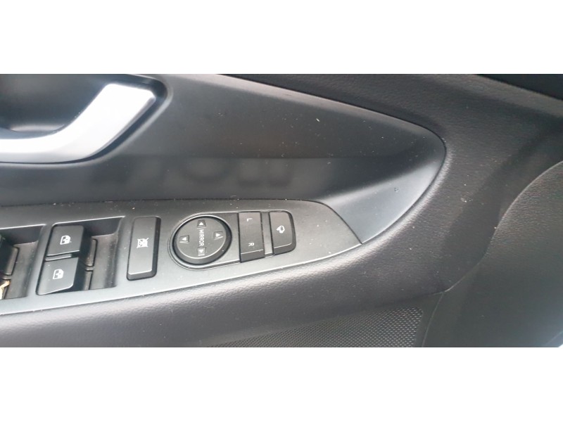Recambio de mando retrovisor para hyundai i30 (pd) tecno mild-hybrid referencia OEM IAM 93530G3010PMP  