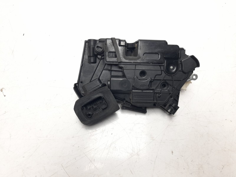 Recambio de cerradura puerta trasera derecha para volkswagen polo (6c1) advance bluemotion referencia OEM IAM 6C0839014A  