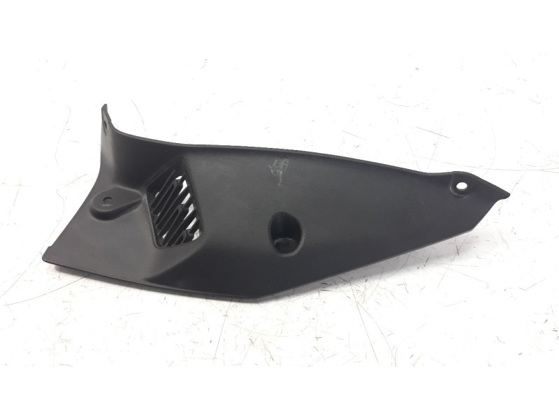 Recambio de moldura para kawasaki z 900 z 900 referencia OEM IAM 140930919  