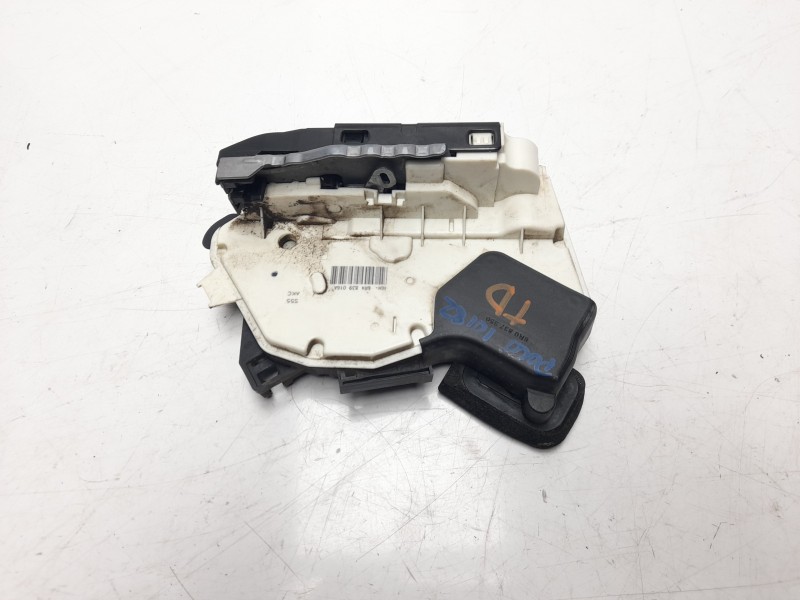 Recambio de cerradura puerta trasera derecha para volkswagen polo (6c1) advance bluemotion referencia OEM IAM 6C0839014A  