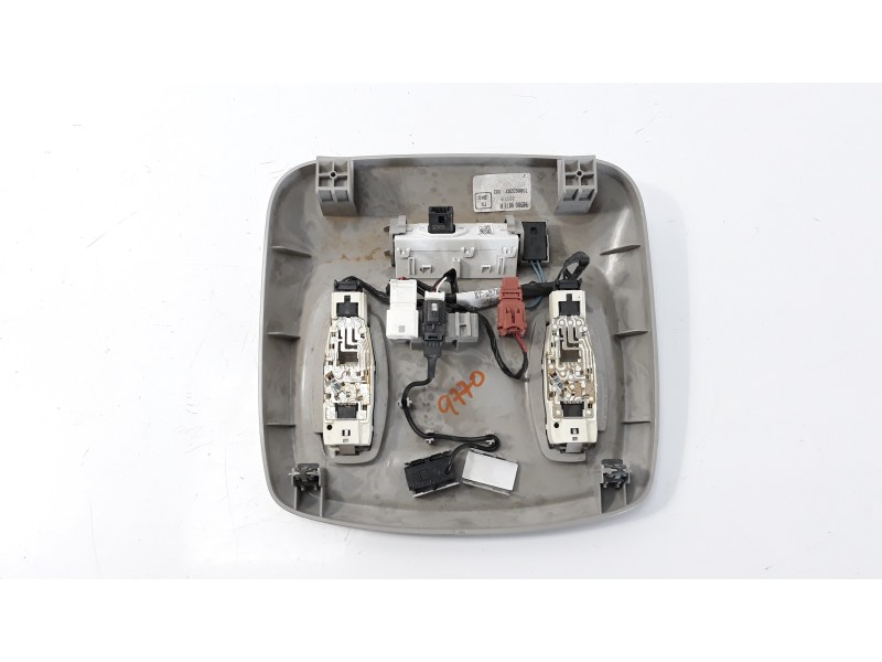Recambio de luz interior para renault kadjar intens referencia OEM IAM 969809871R 700003202 