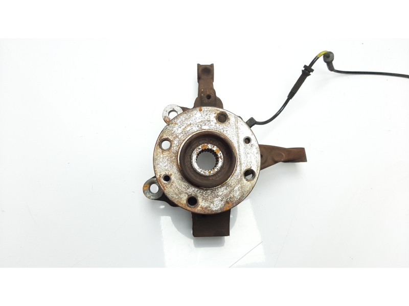 Recambio de mangueta delantera izquierda para dacia sandero 1.2 16v cat referencia OEM IAM 400158414R  