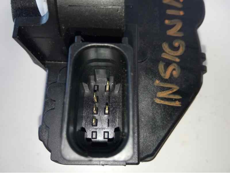 Recambio de cerradura puerta trasera derecha para opel insignia berlina cosmo referencia OEM IAM 13503808  