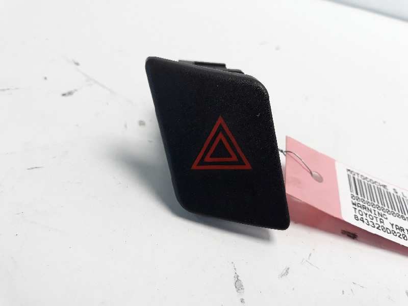 Recambio de warning para toyota yaris active referencia OEM IAM 843320D020  
