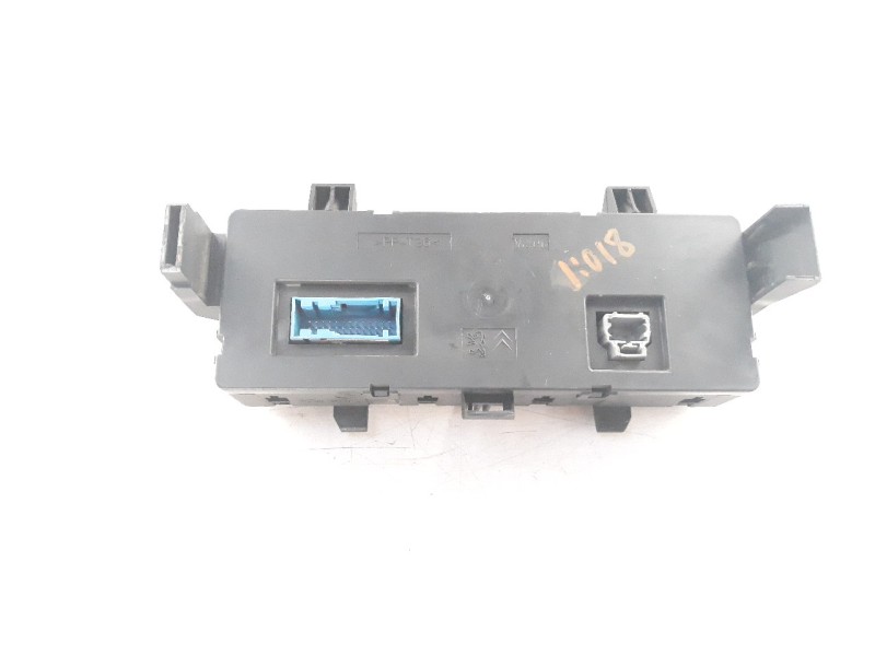 Recambio de mando climatizador para citroen c3 1.4 hdi referencia OEM IAM 96377775XT  