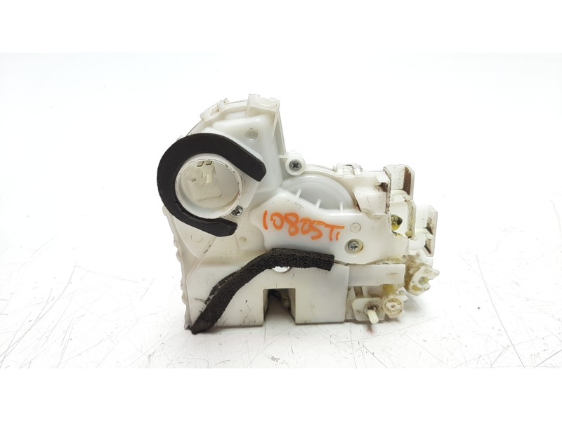 Recambio de cerradura puerta trasera izquierda para suzuki vitara 1.6 ddis turbodiesel cat referencia OEM IAM 8230254P01  