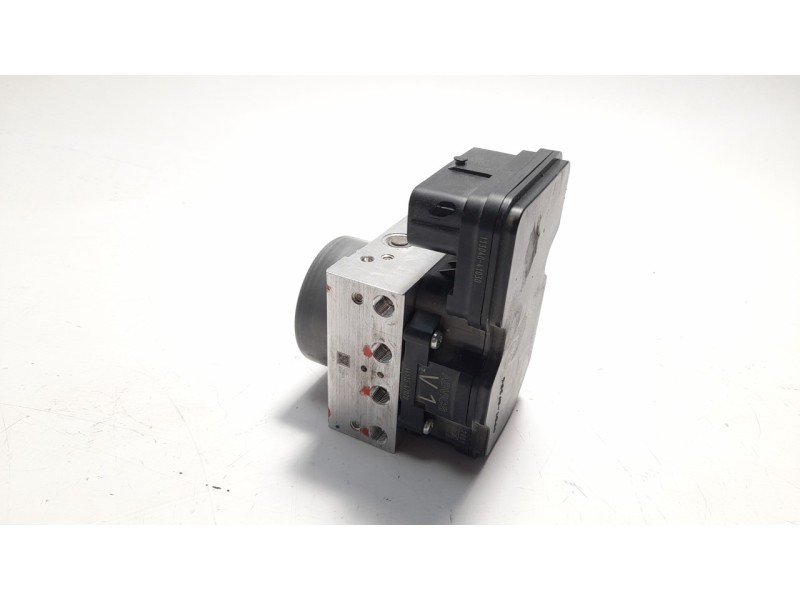 Recambio de abs para toyota c-hr referencia OEM IAM 4405047060  