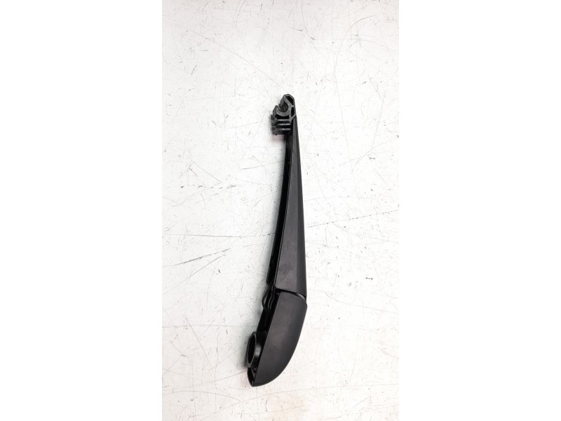 Recambio de brazo limpia trasero para toyota rav 4 referencia OEM IAM 8524142090  