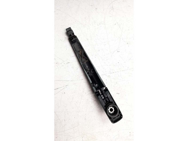 Recambio de brazo limpia trasero para toyota rav 4 referencia OEM IAM 8524142090  