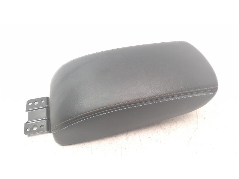 Recambio de apoyabrazos central para jeep compass ii 2.0 m-jet cat referencia OEM IAM 2031563XW1  