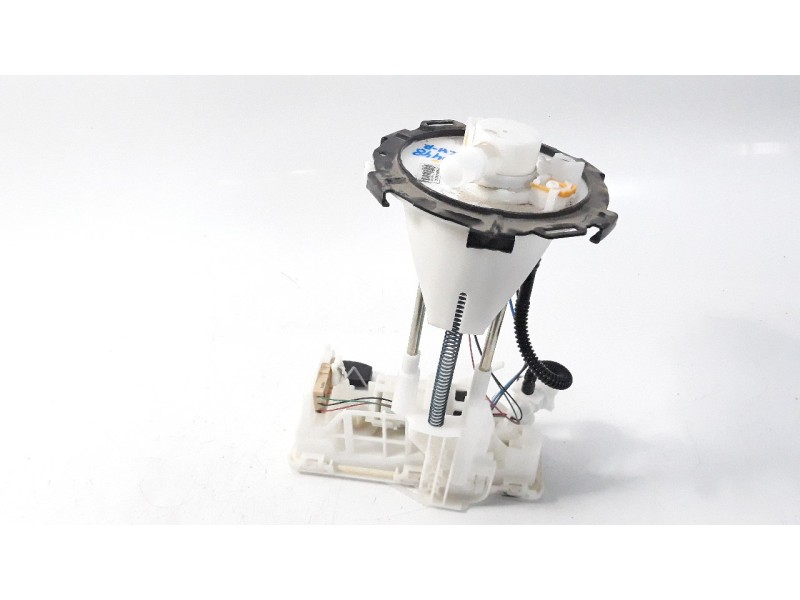 Recambio de bomba combustible para toyota c-hr referencia OEM IAM 77020F4010  