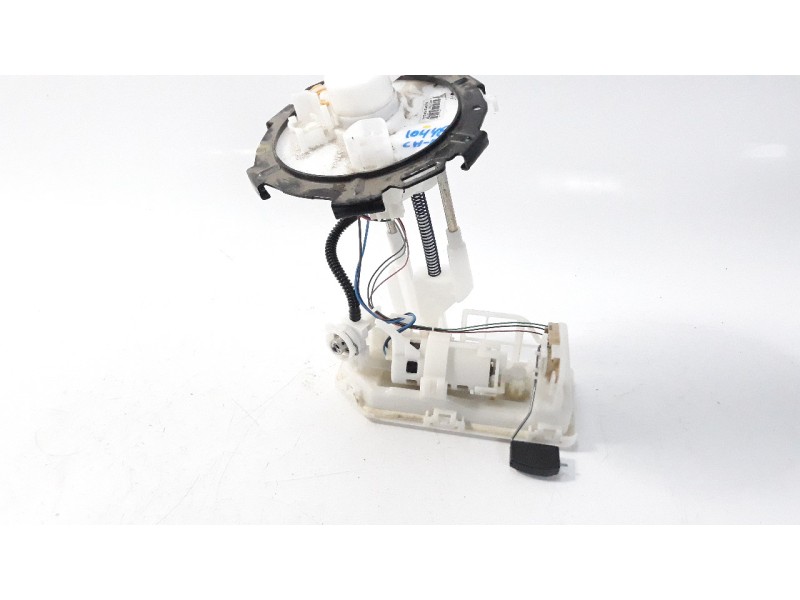 Recambio de bomba combustible para toyota c-hr referencia OEM IAM 77020F4010  
