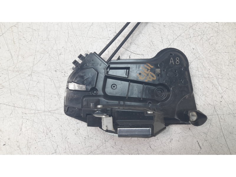 Recambio de cerradura puerta delantera derecha para toyota rav4 hybrid 4x2 advance referencia OEM IAM 6903062010  