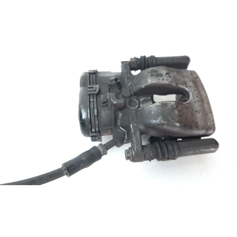 Recambio de pinza de freno trasera derecha para mercedes-benz clase a (w176) 2.1 cdi cat referencia OEM IAM A2465460443  