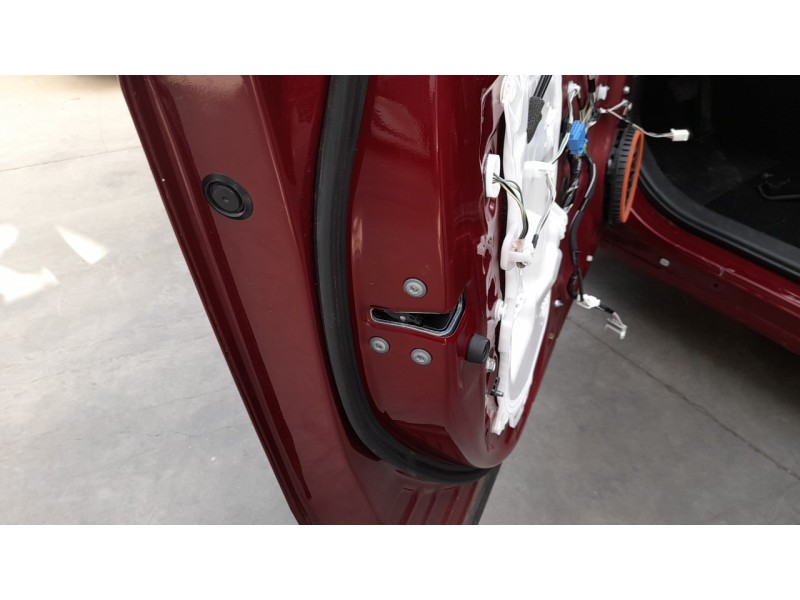 Recambio de cerradura puerta delantera izquierda para toyota rav4 hybrid 4x2 advance referencia OEM IAM 6904053140  