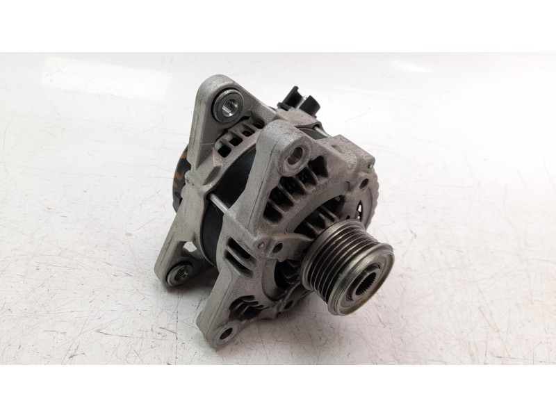 Recambio de alternador para citroen c3 1.5 blue-hdi fap referencia OEM IAM 9820893880 ALF550A04 