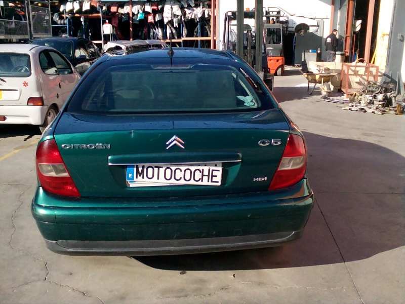 citroen c5 berlina del año 2001