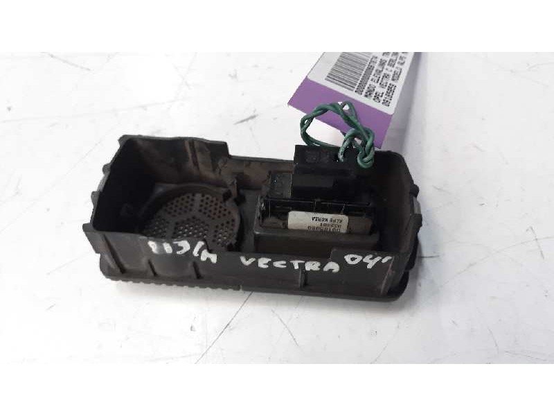 Recambio de mando elevalunas trasero izquierdo para opel vectra c berlina 1.9 cdti referencia OEM IAM 09185959 687833988 