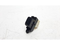 MANDO ELEVALUNAS TRASERO IZQUIERDO 3799568L00000 3799568L00000 