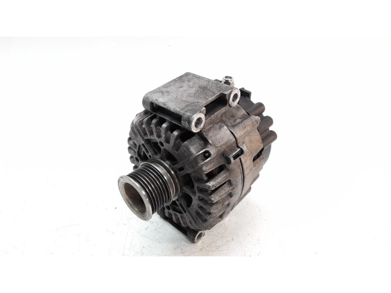 Recambio de alternador para mercedes-benz clase s (w222) lim. 3.0 cdi cat referencia OEM IAM 0009060822 ALF840051 