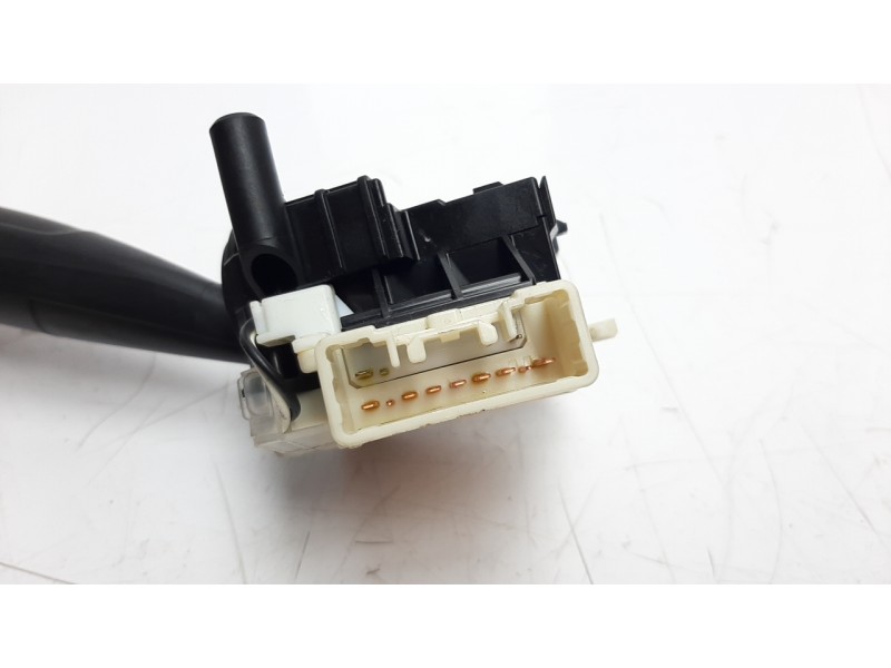 Recambio de mando intermitentes para suzuki vitara 1.6 ddis turbodiesel cat referencia OEM IAM 3721061M50000  