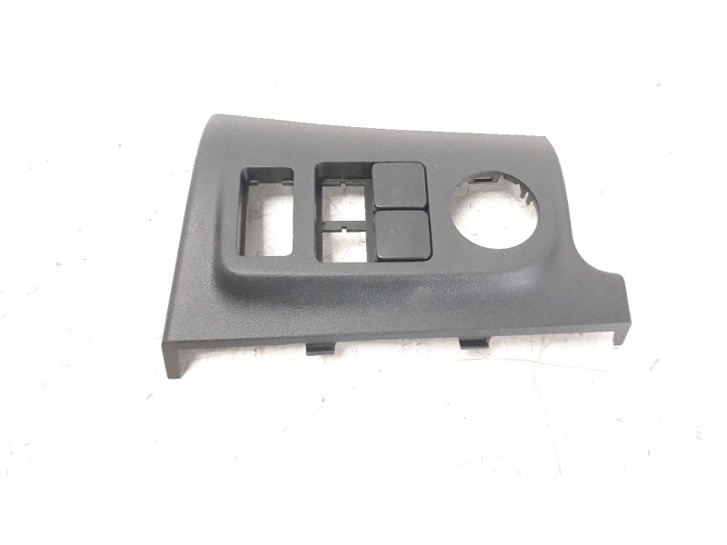 Recambio de moldura para citroen c-elysée 1.6 blue-hdi fap referencia OEM IAM 9674382577  