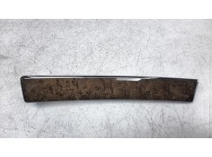 EMBELLECEDOR A2116800771 