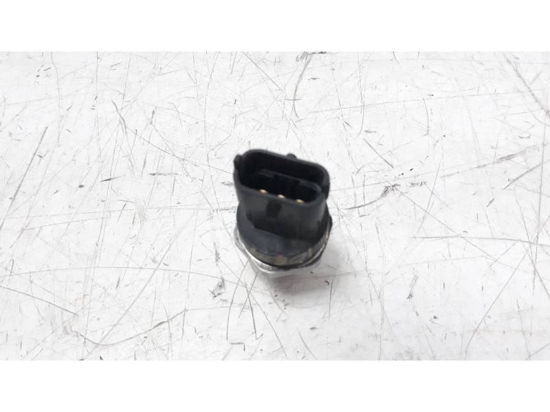 Recambio de sensor presion para hyundai i40 1.7 crdi cat referencia OEM IAM 0281006404  