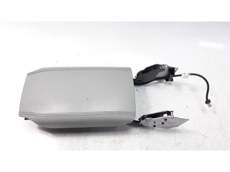 Recambio de apoyabrazos central para mercedes-benz clase cl (w215) coupe 5.0 v8 24v cat referencia OEM IAM 21568001391A20  