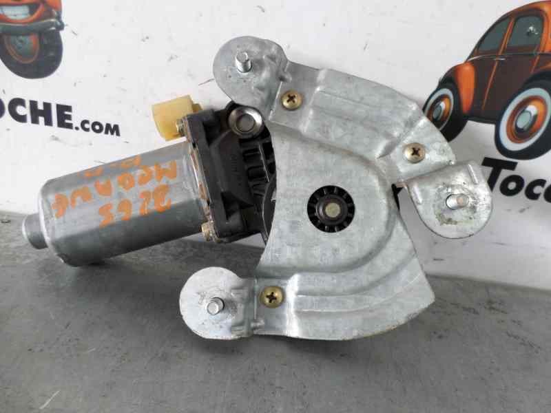 Recambio de motor elevalunas delantero derecho para renault megane i fase 2 berlina (ba0) 1.6 referencia OEM IAM 0130821721  