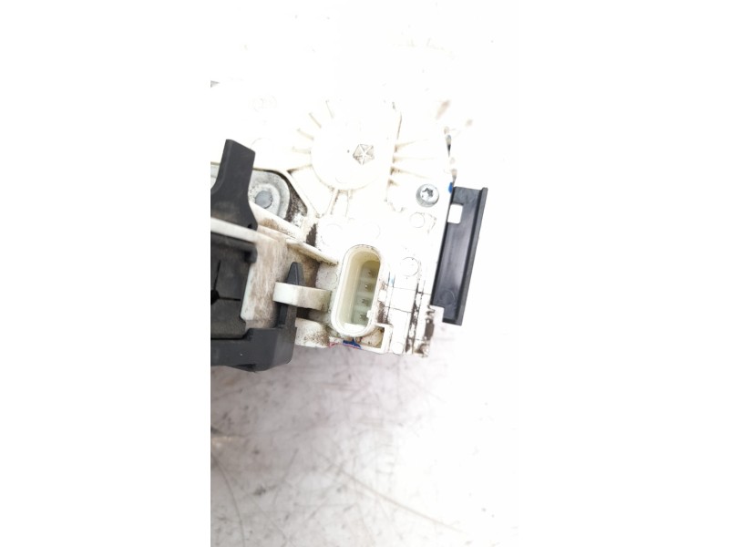 Recambio de cerradura puerta delantera derecha para jeep compass ii 2.0 m-jet cat referencia OEM IAM 68164358AB  