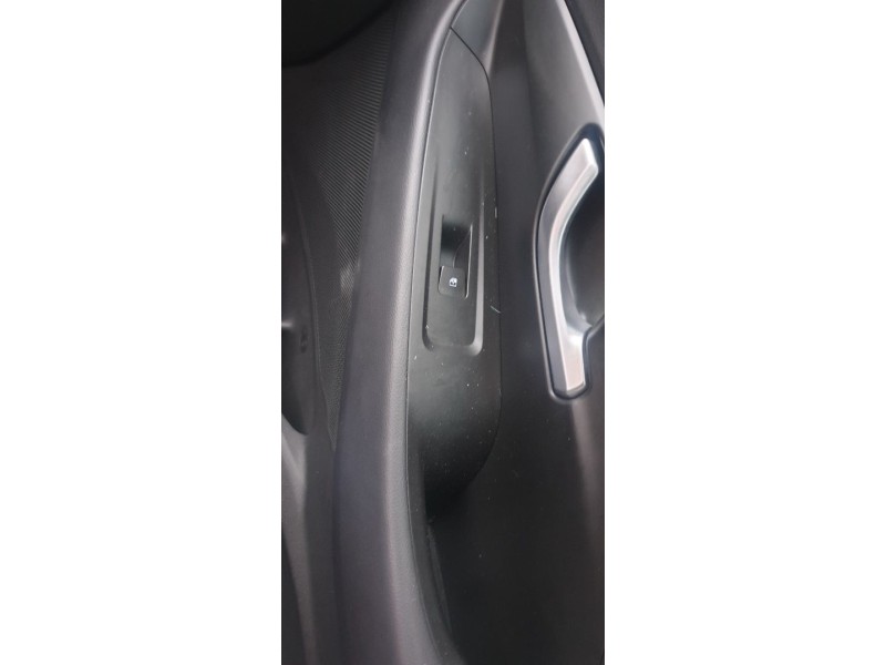 Recambio de mando elevalunas delantero derecho para hyundai i30 (pd) tecno mild-hybrid referencia OEM IAM 93576G4100  