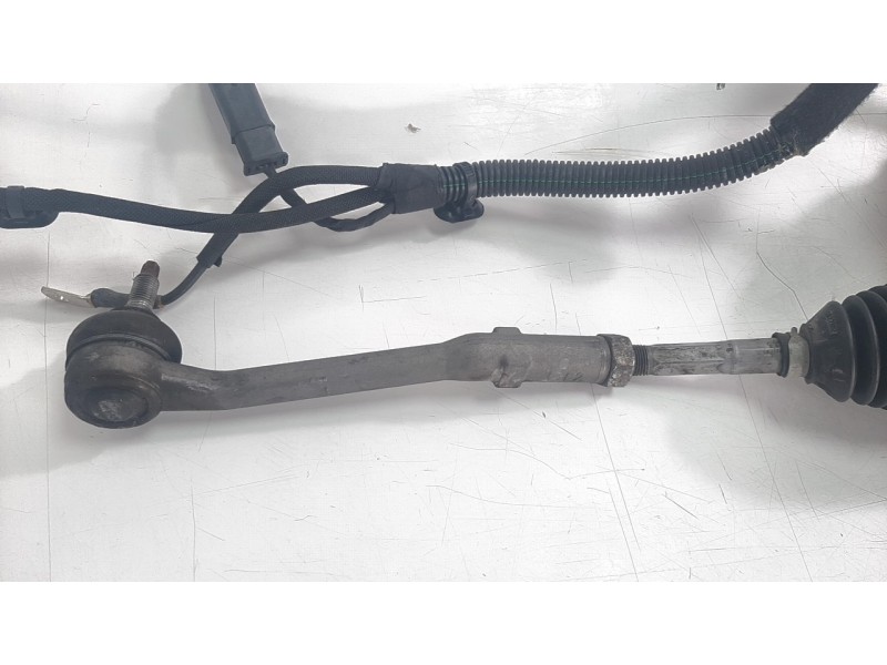 Recambio de cremallera direccion para citroen c3 1.5 blue-hdi fap referencia OEM IAM 9823964880  