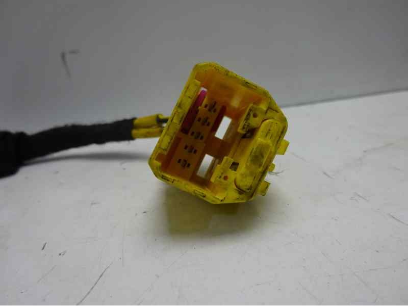 Recambio de cinturon seguridad delantero izquierdo para volkswagen touareg (7la) tdi v10 referencia OEM IAM 404841  