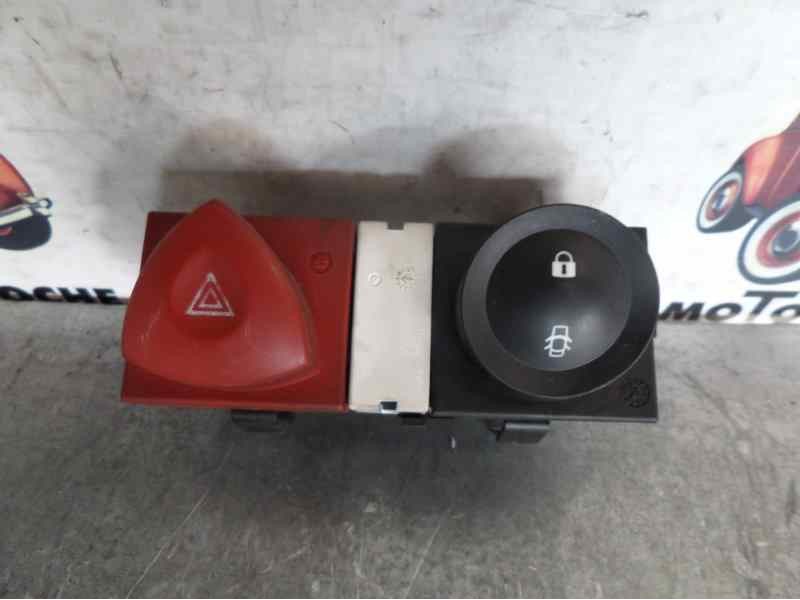 Recambio de warning para renault megane ii berlina 5p confort expression referencia OEM IAM 8200107808  