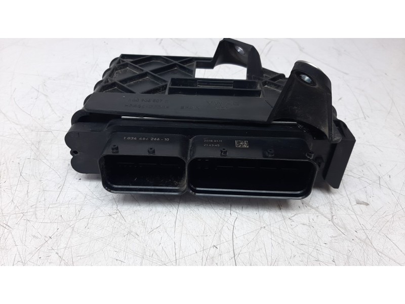 Recambio de centralita motor uce para seat ibiza (kj1) 1.0 referencia OEM IAM 04C906057AP  