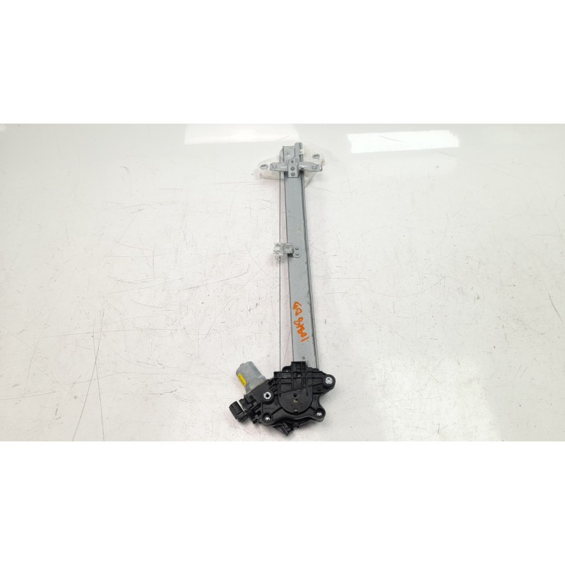 Recambio de elevalunas delantero derecho para honda civic lim.5 (fk) 1.0 vtec cat referencia OEM IAM 72210TGGA01  