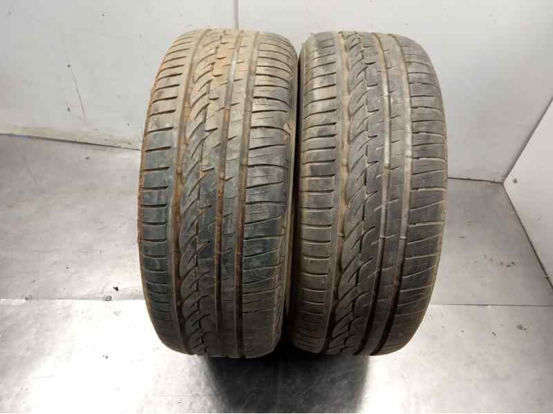 Recambio de neumatico repuesto para land rover discovery 4 tdv6 se referencia OEM IAM 2555519  