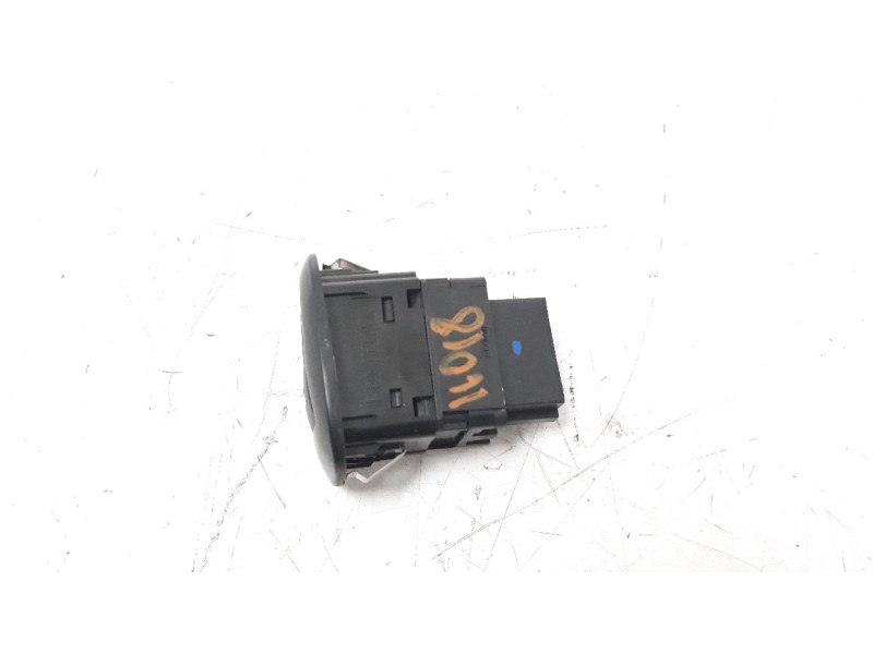 Recambio de mando elevalunas delantero derecho para citroen c3 1.4 hdi referencia OEM IAM 96605364XT 25943 