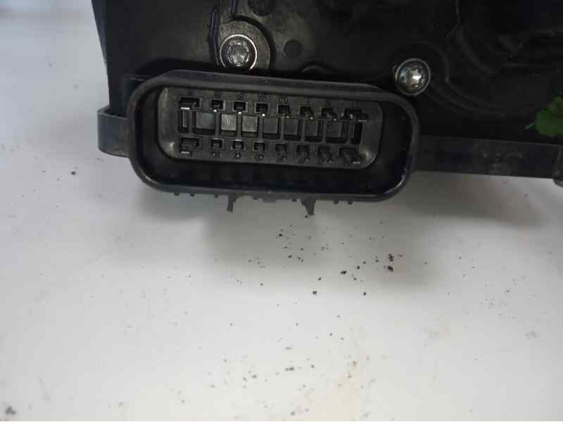 Recambio de freno de mano electrico para opel insignia berlina cosmo referencia OEM IAM 13310023  
