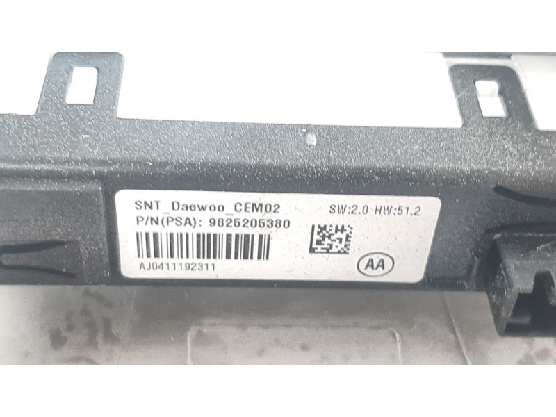 Recambio de luz interior para citroen c3 1.5 blue-hdi fap referencia OEM IAM 9811856677  